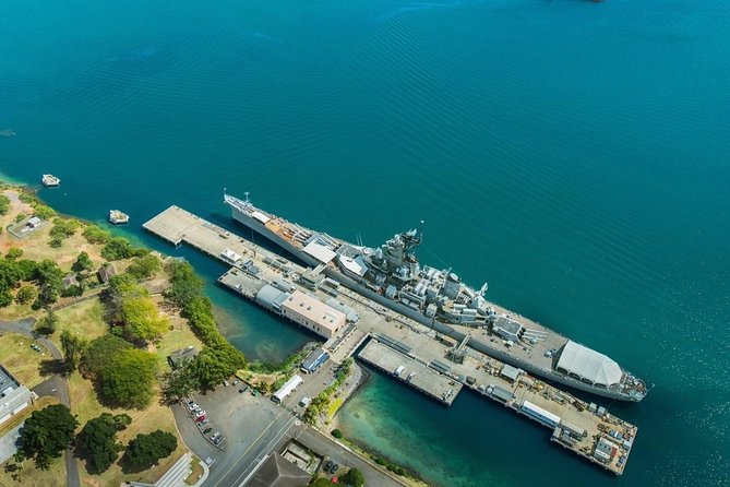 Oahu: Pearl Harbor USS Arizona Memorial & Battleship Missouri - Inside the Mighty Mo (USS Missouri): Surrender Site and Life Aboard