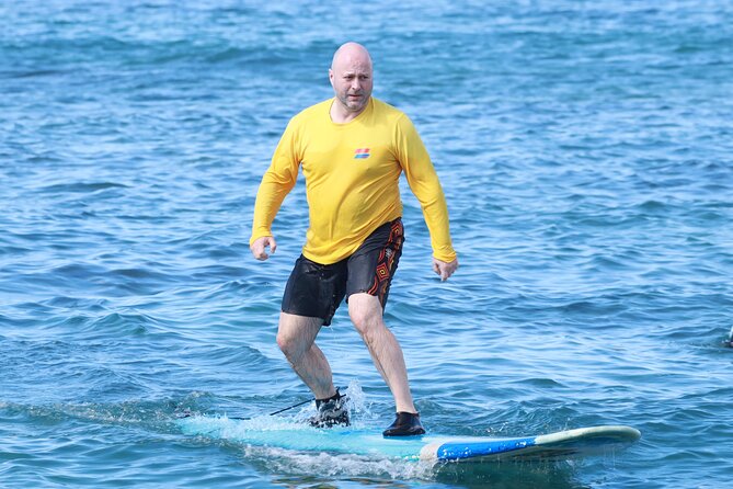 Open Group Surfing Lesson in Waikiki, Hawaii - The Teaching Style: What Coaches Do During Your First Wave Attempts