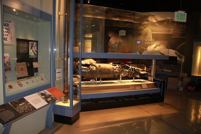 Pearl Harbor History Remembered Tour from Ko Olina - USS Missouri Battleship Tour: The Mighty Mo and What Comes After