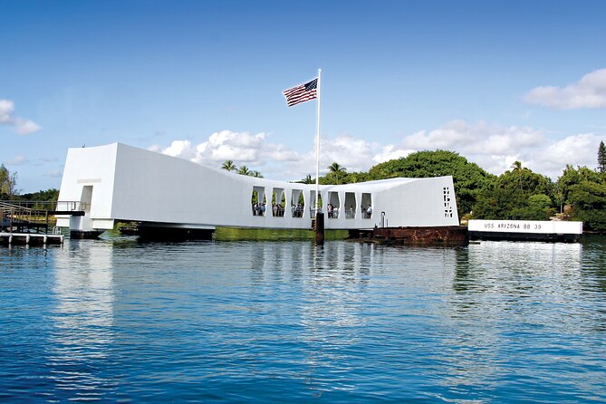 Pearl Harbor, USS Arizona Memorial & Honolulu City Tour - A Coach Day That Adds Structure to a Heavy Place