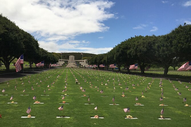 Pearl Harbor, USS Arizona Memorial & Honolulu City Tour - Downtown Honolulu + Punchbowl: Context Without the Stress of Planning