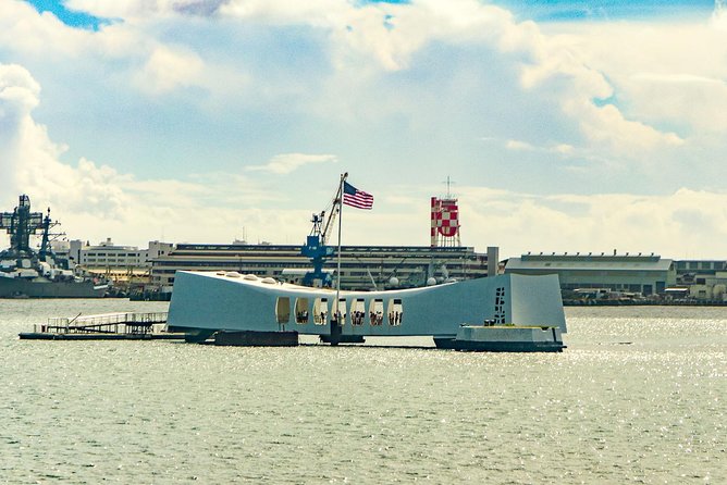 Pearl Harbor: USS Arizona Memorial & USS Missouri Battleship Tour from Waikiki - Why This Pearl Harbor Tour Starts in Waikiki So Early