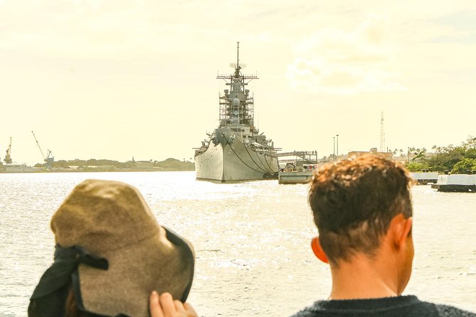 Pearl Harbor: USS Arizona Memorial & USS Missouri Battleship Tour from Waikiki - Group Size, Timing, and How to Avoid a Frustrating Day