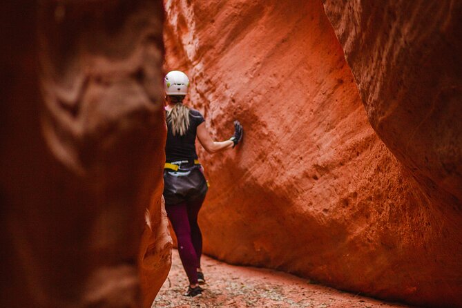 Peekaboo Slot Canyon UTV and Hiking Adventure - Key takeaways before you book