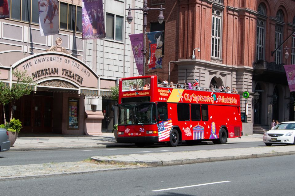 Philadelphia: Double-Decker Hop-on Hop-off Sightseeing Tour - Christ Church and the Liberty Bell: The Final Push