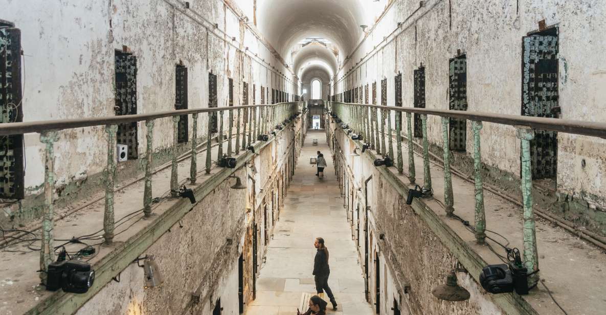 Philadelphia: Eastern State Penitentiary Admission - Entering Through Fairmount Avenue and Getting Your Headset