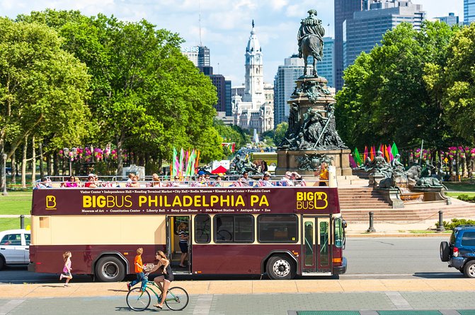 Philadelphia Hop-On Hop-Off City Tour - Constitution Center and the Arch Street museum zone