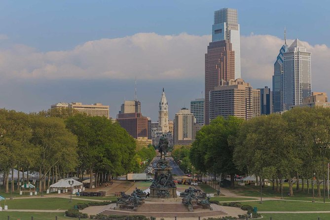 Philadelphia Hop-On Hop-Off City Tour - Philadelphia Art Museum and Rocky Steps: the classic photo moment