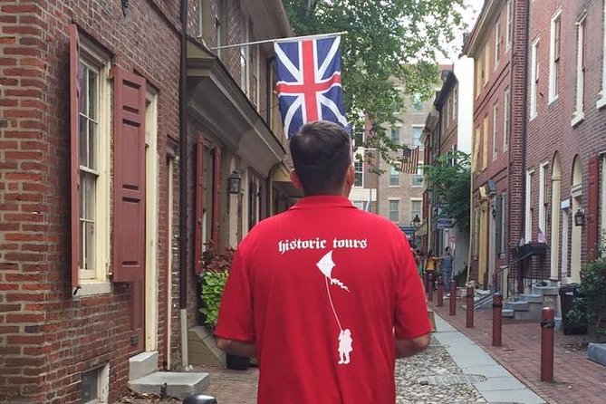 Philadelphia Old City Historic Walking Tour with 10+ Top Sites - The Guide Matters: Former Comic + Real Teaching (Joseph, Seamus, Amanda, Ty)
