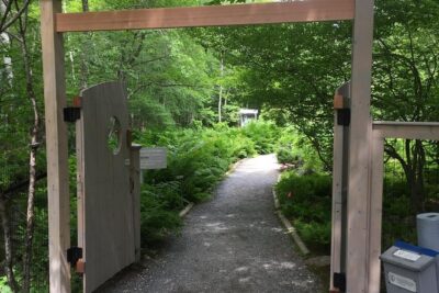 Premium Narrated Bus Tour of Bar Harbor and Acadia National Park (3.5 Hours) - The ride matters: luxury Berkshire minibus and real guide storytelling