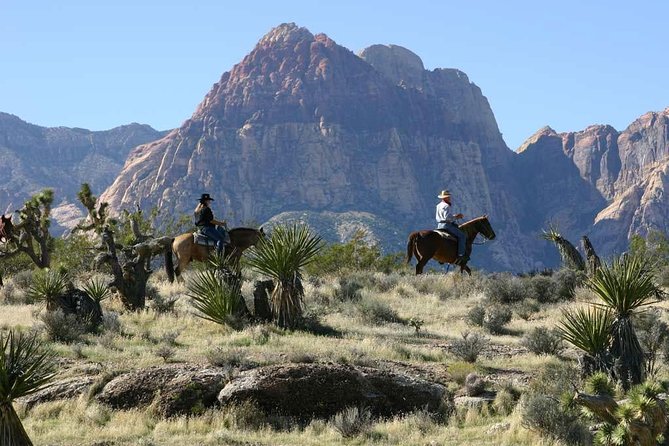 Red Rock Canyon Sunset Horseback Ride and Barbeque Dinner - Entertainment under the stars: cowboy poetry and a softer kind of show