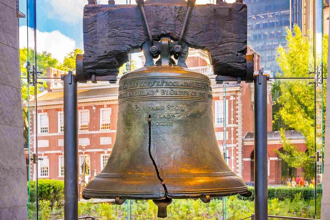 Revolution and the Founders: History Tour of Philadelphia - A Fast, Founder-Focused Walking Route Through Old City