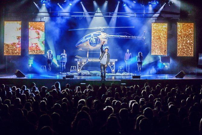 Reza Edge of Illusion Show in Branson - What to expect during the 2-hour Reza Edge of Illusion show