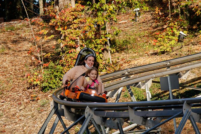Rocky Top Mountain Coaster Admission Ticket in Pigeon Forge - Your time on site: lines, heat control, and what to do while you wait