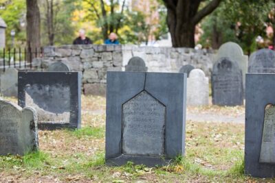 Salem "Hocus Pocus" Movie Locations Tour (31st Anniversary) - Salem Common and Salem Old Town Hall: the movie-fan starting line