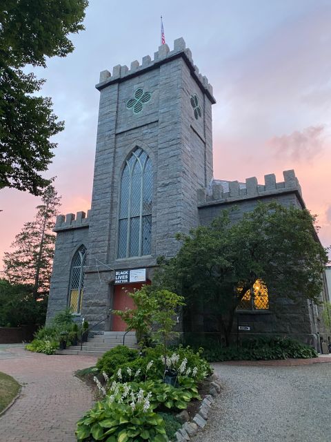 Salem, MA: History and Hauntings Guided Walking Tour - Bewitched Sculpture and the Witch House stop: where the legend peaks