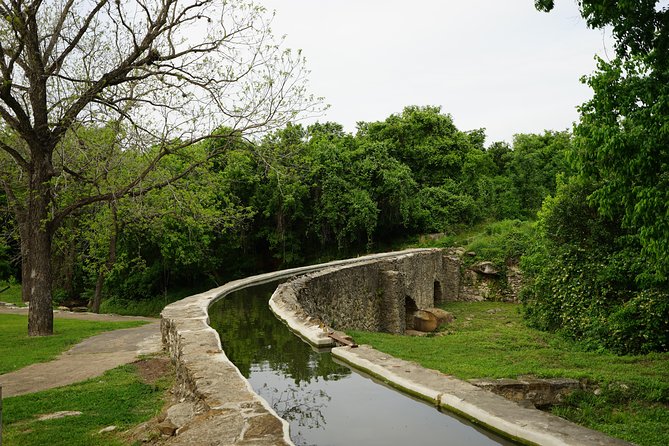 San Antonio Missions UNESCO World Heritage Sites Tour - Mission San José: baroque details, mission life stories, and a film
