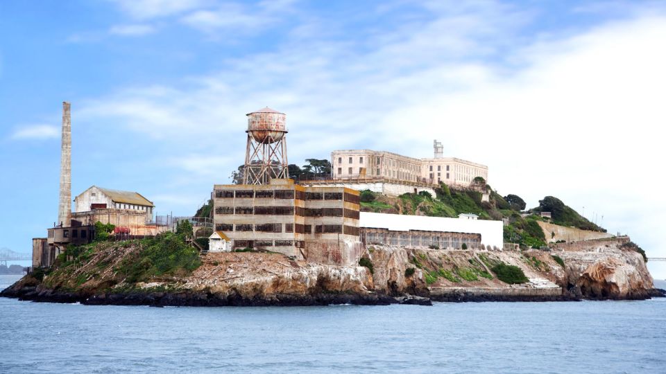 San Francisco: Alcatraz Tour with Muir Woods and Sausalito - One Day, Three Icons: How the Route Really Works