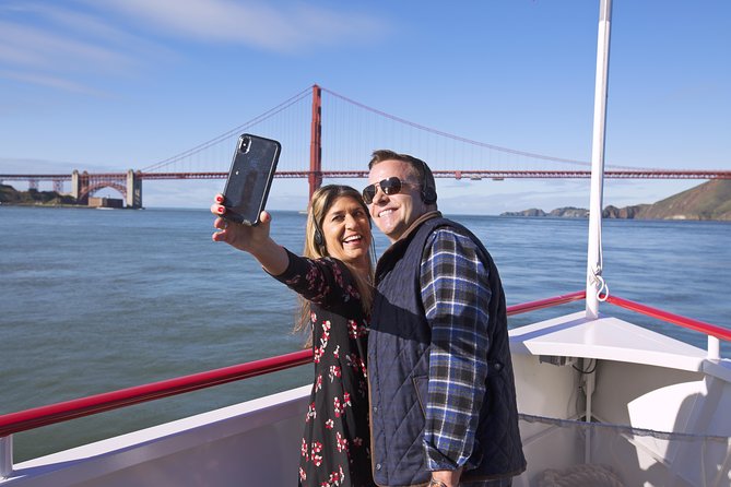 San Francisco: Bridge to Bridge Cruise (90-minutes) - A 90-minute loop that hits both bridges and Alcatraz
