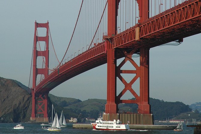 San Francisco: Bridge to Bridge Cruise (90-minutes) - Audio headphones in 16 languages: what you actually get