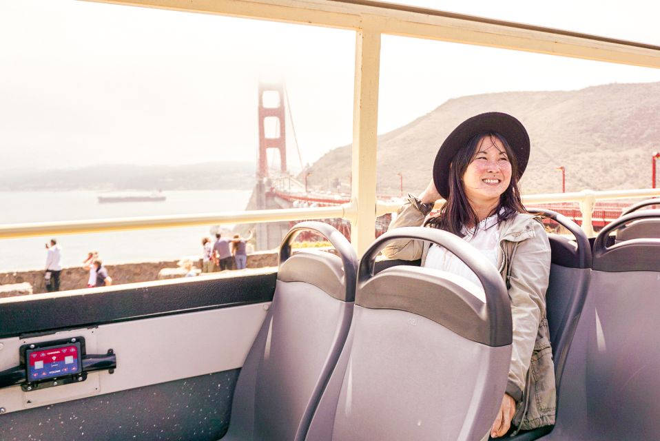 San Francisco: Hop-On Hop-Off Sightseeing Tour with 17 Stops - Palace of Fine Arts, Marina District, and Lombard Street: The Postcard Trio