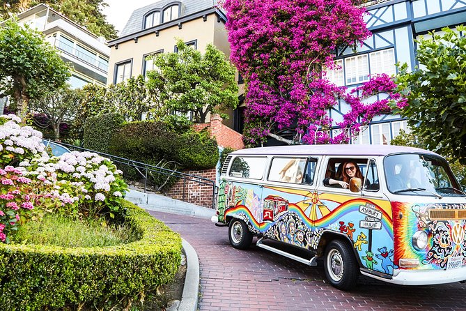 San Francisco Love Tour - A 70s VW bus that fits San Francisco’s tight streets