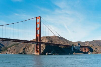 San Francisco: Skip-the-Line Escape from The Rock Bay Cruise - Golden Gate Bridge underpass: how to get the shot you actually want