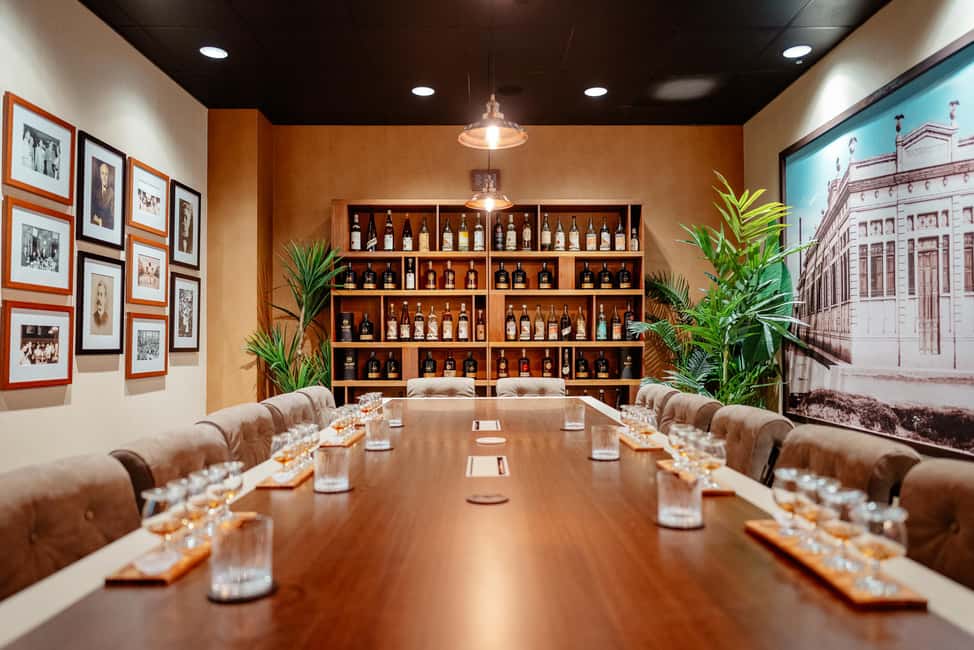 San Juan: Casa Bacardi Distillery Tour - Guides, pacing, and the bonus energy factor