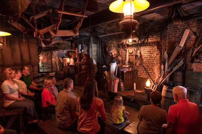 Savannah Ghosts & Gravestones Trolley Tour - Practical Tips for a Smoother Night (Bring These, Skip These)