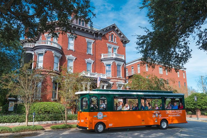 Savannah Hop-On Hop-Off Trolley Tour - Getting On: why the trolley start point helps