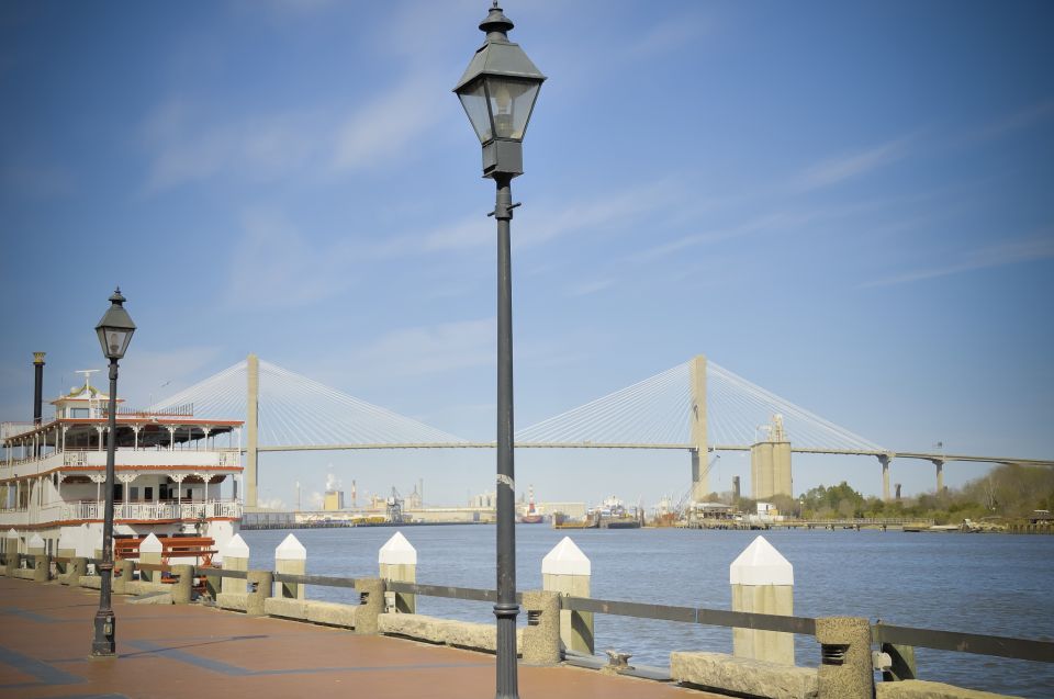 Savannah: Riverboat Narrated Harbor Sightseeing Cruise - Old Fort Jackson and container ships: what you’re actually seeing