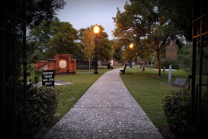 Savannah Supernatural Haunted Walking Tour - Price and Time: Why $20 Feels Like the Sweet Spot