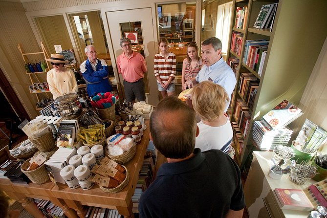 Savor the Flavors of Charleston Walking Food Tour - Group size, weather, and walking comfort: Set yourself up for an easy win
