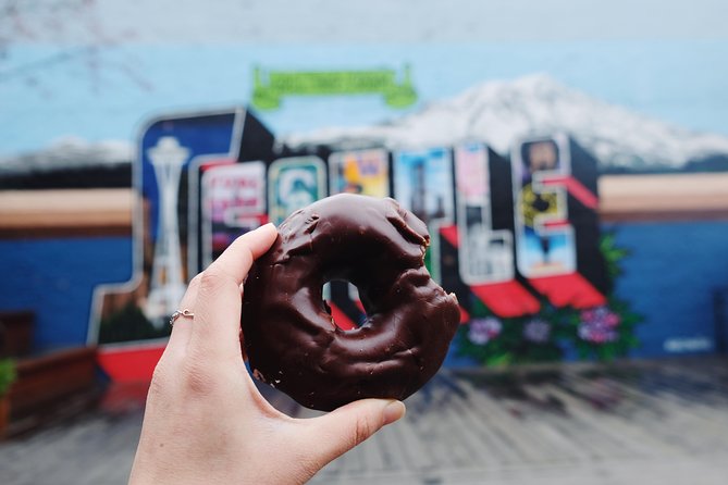 Seattle Delicious Donut Adventure & Walking Food Tour - Start at Top Pot Doughnuts: The Route Sets the Mood