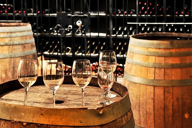 Seattle Wine & Snoqualmie Falls Highlights Tour - Carnation milk, horse ranch country, and the rural road feel