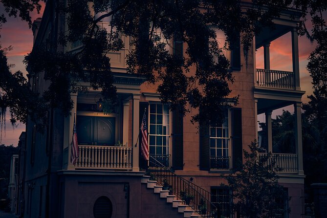 Sixth Sense Savannah Ghost Tour - Meet at Clary’s Cafe: The Easiest Start to a Spooky Night