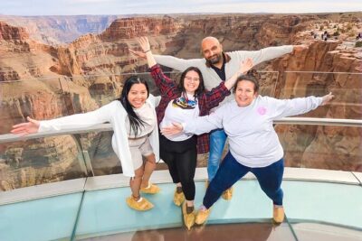 Small Group Grand Canyon, Hoover Dam, 7 Magic Mountains VIP Tour - Hoover Dam on foot: why the walk changes everything