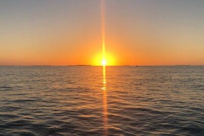Small Group Key West Adult Sunset & Moët Sail & Amazing Cheeses - The Drink Plan: Champagne-Style Bottomless, Plus Real Variety