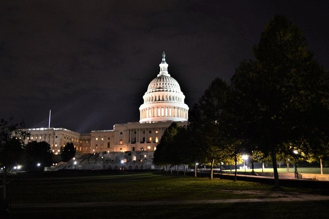 Small Group National Mall Night Tour with 10 Top Attractions - Stop by Stop: From the US Capitol Dome to the Lincoln Steps