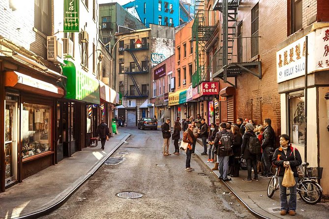 SoHo, Little Italy, and Chinatown Walking Tour in New York - Key highlights worth marking on your map