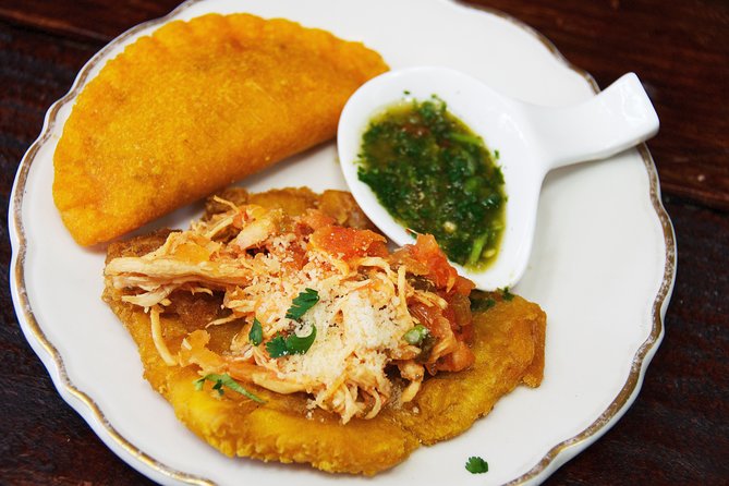 South Beach Cultural Food and Walking Tour - Ocean Drive Stop: An Iconic Warm-Up (Not a Marathon)