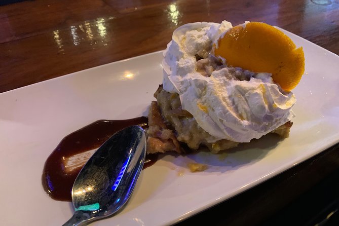 Southern Flavors of Savannah Walking Dessert Tour - Stop 1: Johnson Square and the First Bites