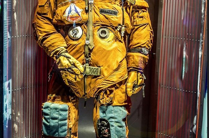 Space Center Houston Admission Ticket - Starship Gallery: Great Storytelling, Not Always “Old Gear” Heavy