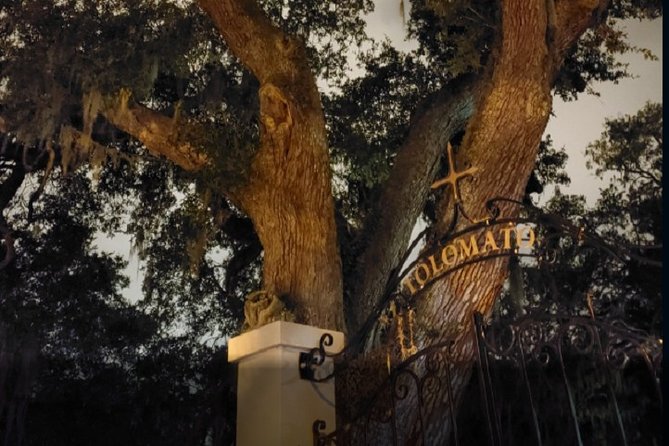 St. Augustine Ghost Tour: A Ghostly Encounter - Old Fort and City Gate storytelling: how variety keeps it fun