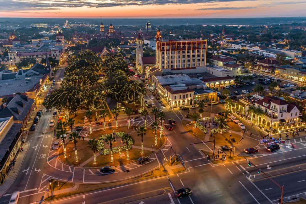 St Augustine: Nights of Lights Trolley Tour - Key highlights worth aiming for