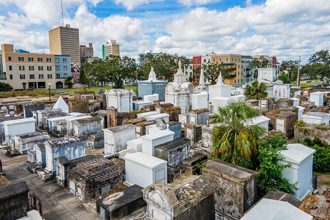 St. Louis Cemetery No. 1 Official Walking Tour - The stories you’ll remember: Marie Laveau and Delphine LaLaurie
