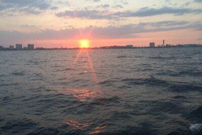 Sunset Catamaran Cruise in Ft. Lauderdale - Spirit of Lauderdale: Getting Aboard With Minimal Stress
