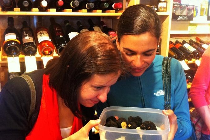 Taste Pike Place Walking Food Tour - Who should book this tour, and who might skip it