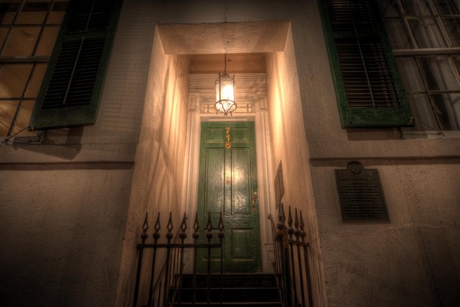 The Ghosts of New Orleans Tour - Start Point at 809 Royal St: Getting Oriented Fast
