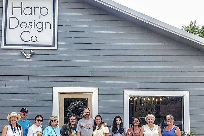 Top Waco Fixer Upper/City Tour: 5 Star, Award Winning, Affordable - Seeing the castle Chip and Jo bought, without the castle tour